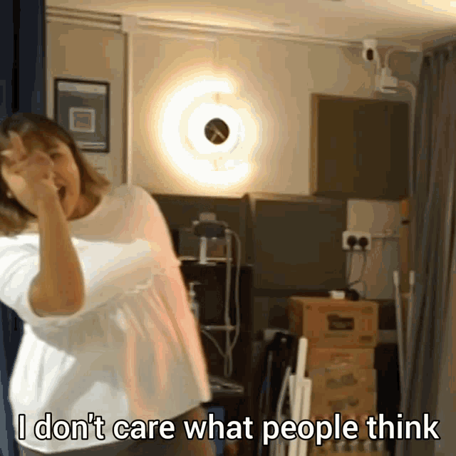 a woman says " i don 't care what people think "