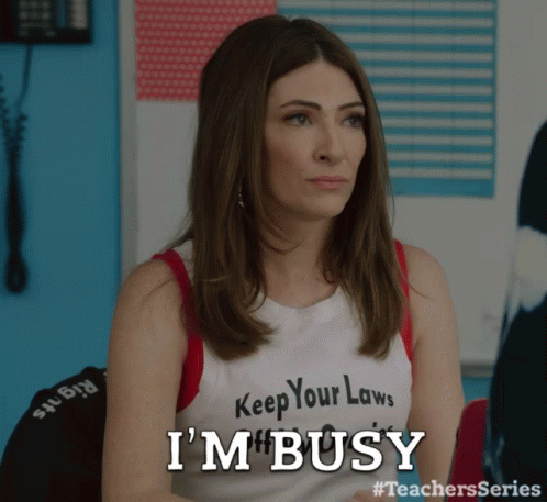 Im Busy Busy Girl GIF - Im Busy Busy Girl Not Interested GIFs