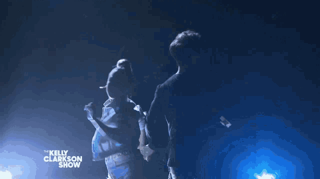 the kelly clarkson show shows a couple dancing
