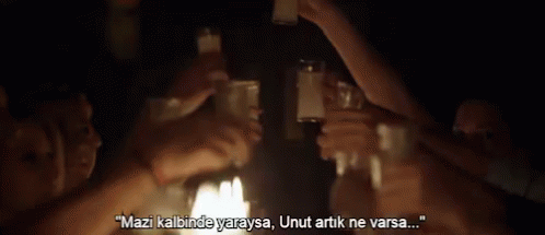 Haydi Gel Içelim! Mazi Kalbinde Yaraysa, Unut Artik Ne Varsa... GIF - Cheers Drink Party GIFs