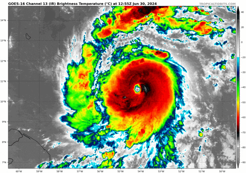 tropicalbits.com shows a map of a hurricane