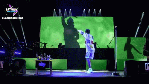 Bailando Ozuna GIF - Bailando Ozuna Jan Carlos Ozuna Rosado GIFs