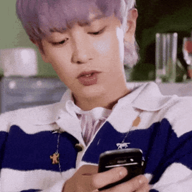 Chanyeol Exo GIF - Chanyeol Exo Phone GIFs