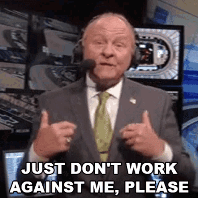 Just Dont Work Against Me Please Nascar GIF - Just Dont Work Against Me Please Nascar Cup Series Bristol GIFs