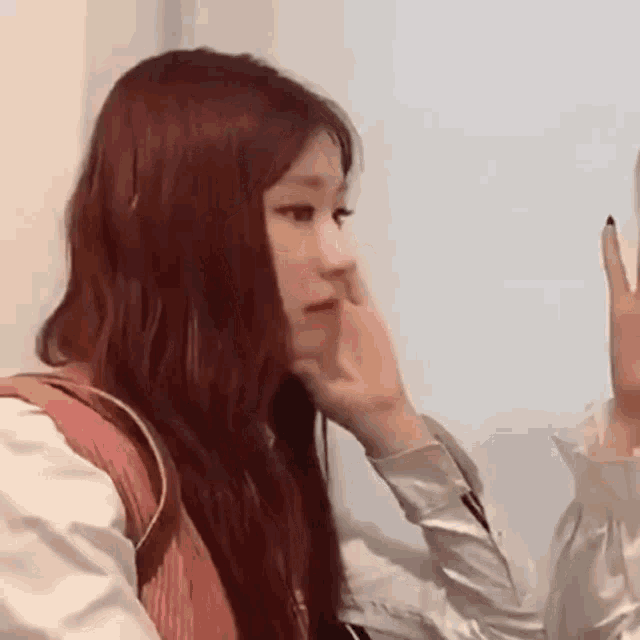 Chaeryeong Itzy Reaction GIF - Chaeryeong Itzy Reaction Ryeongchae Disappointed GIFs