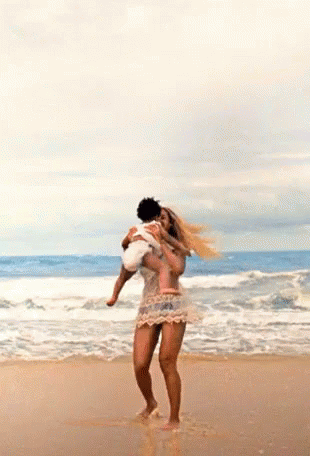 Twirl GIF - Happymothersday Bluivy Beyonce GIFs