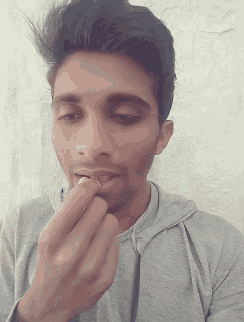 Very Sour Eat GIF - Very Sour Sour Eat GIFs