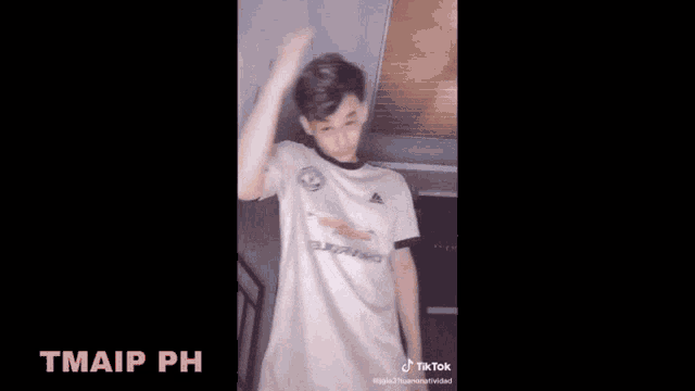 Tenor GIF