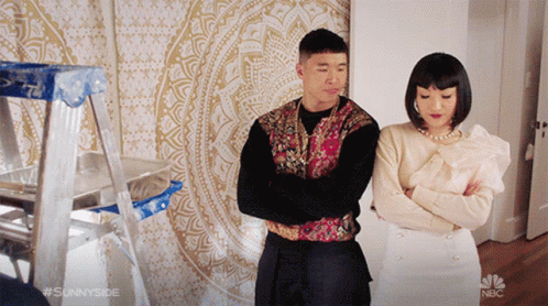 Distracted Caught Attention GIF - Distracted Caught Attention Notice GIFs