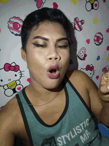 Awit May Lawit GIF - Awit May Lawit Hand Gesture GIFs