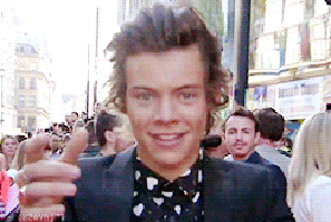 Harry Styles Kisses GIF - One Direction 1d Harry Styles GIFs