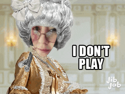 a woman wearing a wig and glasses says i don t play