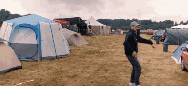 Dance Camping GIF - Dance Camping Leoniden GIFs