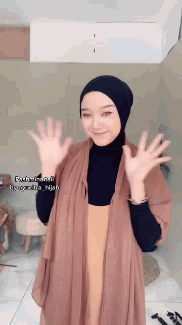 Hijab Hijab Girl GIF - Hijab Hijab Girl GIFs