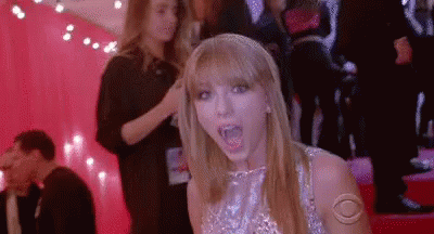 Taylor Swift étonnée GIF - Ohlala Choquer Choquee GIFs
