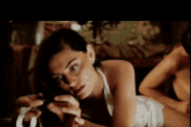Phoebe Tonkin GIF