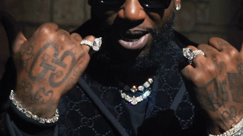 Bling Bling Gucci Mane GIF - Bling Bling Gucci Mane Long Live Dolph Song GIFs