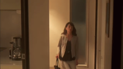 Dre Wolf After Work GIF - Dre Wolf After Work No Energy GIFs