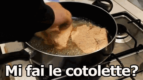 Cotoletta Cotolette Carne Impanata Cotoletta Alla Milanese Friggere Cibo GIF - Cutlet Breaded Cutlet Fried GIFs
