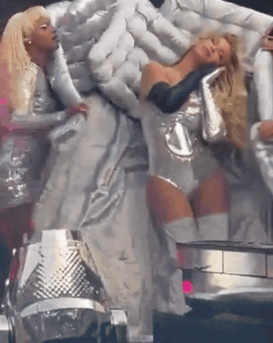 Didironomy Beyonce Renaissance Tour GIF - Didironomy Beyonce Renaissance Tour Beyonce Sleeping GIFs