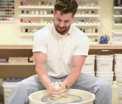 Wheelthrowing Wheel Throwing GIF - Wheelthrowing Wheel Throwing Clay GIFs