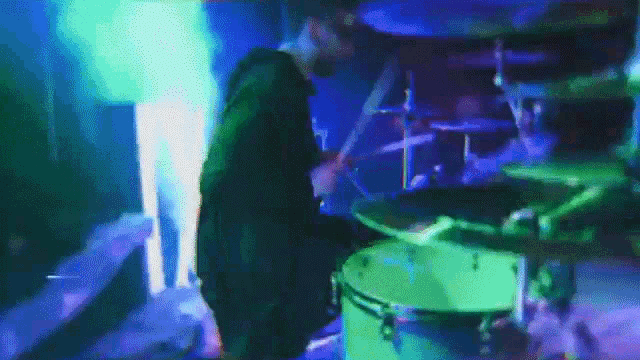 Drummer Drum Set GIF - Drummer Drum Set Drums GIFs