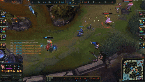 a league of legends game is being played and the score is 11 to 7