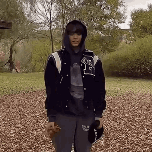 Lee Taeyong Taeyong GIF - Lee Taeyong Taeyong Taeyong Throwing Leaves GIFs