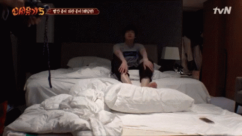 Bedtime New Journey To The West GIF - Bedtime New Journey To The West Tvnbros5 GIFs