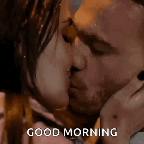 Kisses In GIF - Kisses In The GIFs