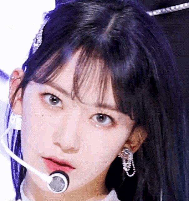 Kpop Ending Fairy GIF - Kpop Ending Fairy Miyawaki Sakura GIFs