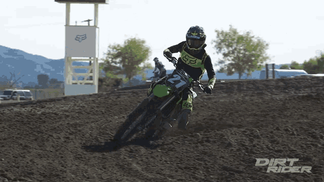 Motocross Banking Dirt Rider GIF - Motocross Banking Dirt Rider Kawasaki Kx250 GIFs