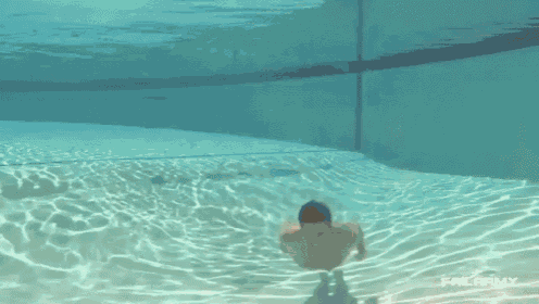 a man is swimming underwater in a pool with failarmy written on the bottom of the screen