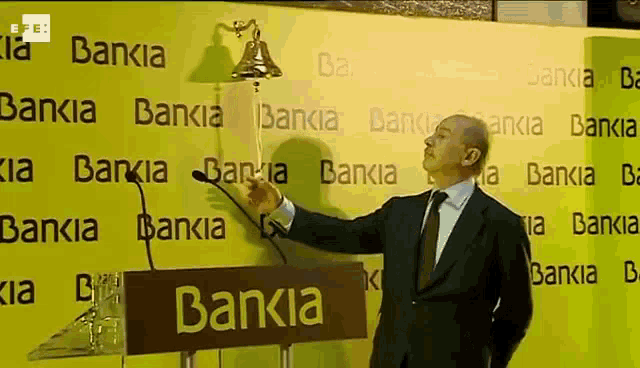 Rodrigo Rato Bankia GIF - Rodrigo Rato Bankia Bell GIFs