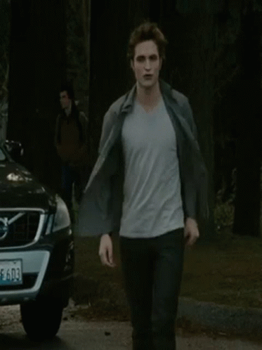 Twilight Edward Cullen GIF - Twilight Edward Cullen Walk GIFs