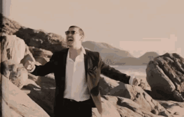 Singing From The Heart Passionate GIF - Singing From The Heart Passionate Emotional GIFs