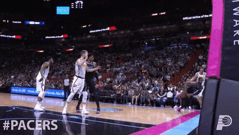 Hustle Fight For The Ball GIF - Hustle Fight For The Ball Loose Ball GIFs