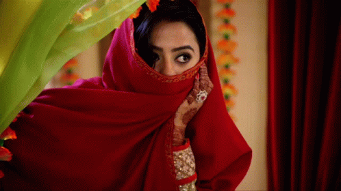 Helly Shah Swaragini GIF - Helly Shah Swaragini Swara Bose GIFs