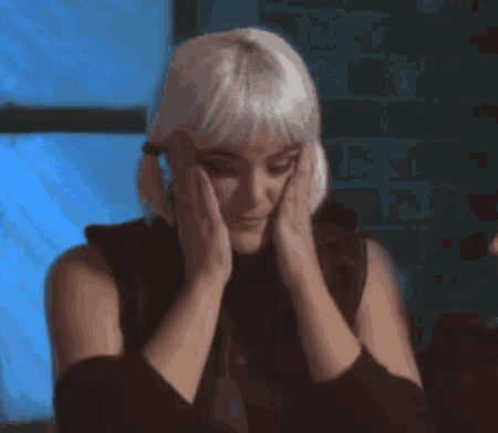 I Cant Hold It Together GIF - I Cant Hold It Together Im Losing It GIFs