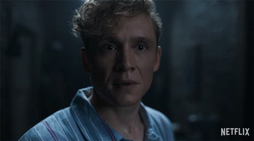 Spooked Ludwig Dieter GIF - Spooked Ludwig Dieter Army Of Thieves GIFs