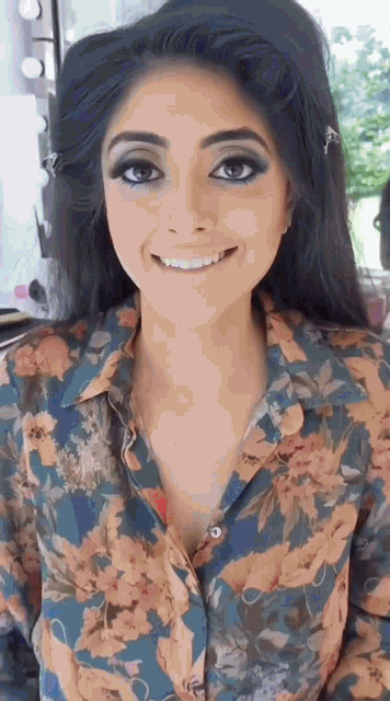 Indian Makeover GIF - Indian Makeover GIFs