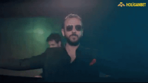 Vartolu Dans Dance GIF - Vartolu Dans Dance Dance Party GIFs