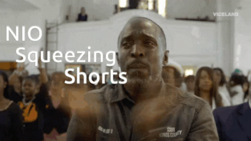Nio Squeezing Shorts GIF - Nio Squeezing Shorts Applause GIFs