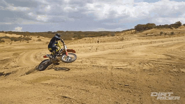 Stunt Dirt Rider GIF - Stunt Dirt Rider Honda Crf450r GIFs