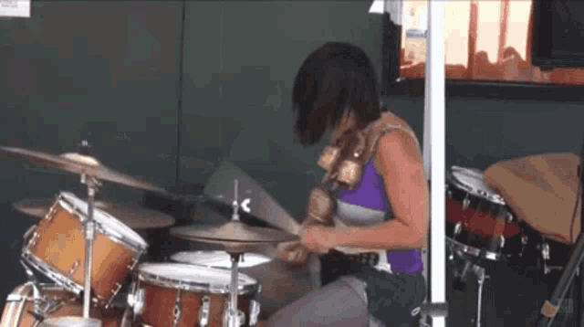 Janet Weiss Drummer GIF - Janet Weiss Drummer Quasi GIFs