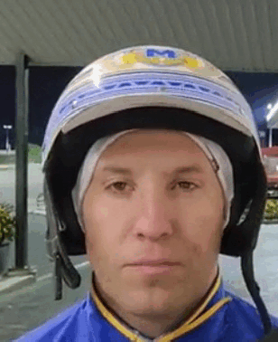 James Macdonald Harness Racing Driver GIF - James Macdonald Harness Racing Driver James Reaction Face GIFs