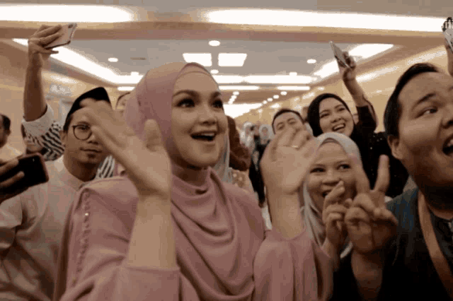 Siti Nurhaliza Smile GIF - Siti Nurhaliza Smile Happy GIFs