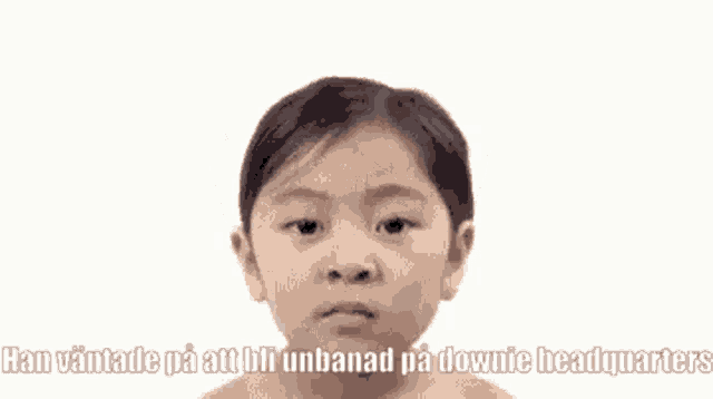 a picture of a woman with the words han vantade pa att bli unbanad pa downie headquarters