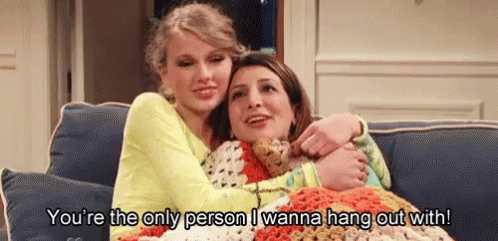 You'Re The Only Person I Wanna Hang Out With! GIF - Taylor Swift Bff Hug GIFs