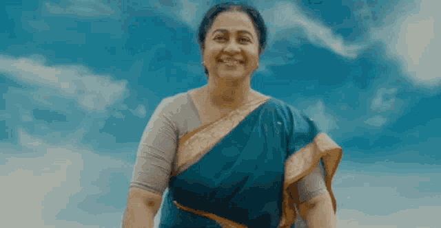Radhika Come GIF - Radhika Come Tamil GIFs